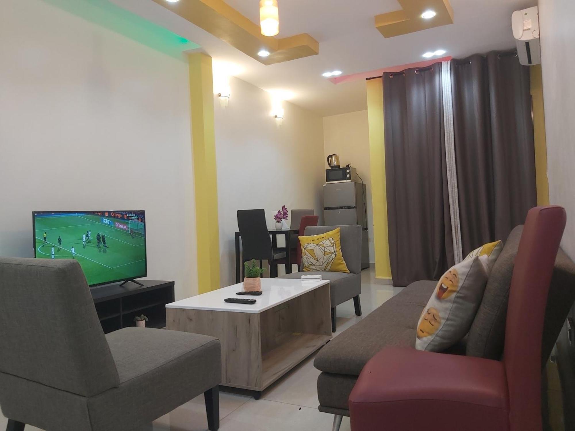 Hotel Appart B4U - Etoudi Yaoundé Exteriör bild