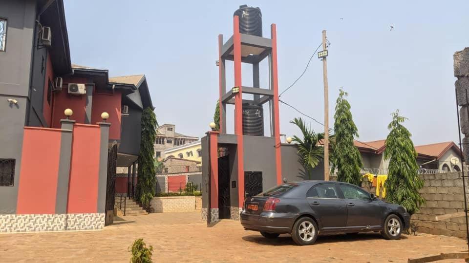 Hotel Appart B4U - Etoudi Yaoundé Exteriör bild
