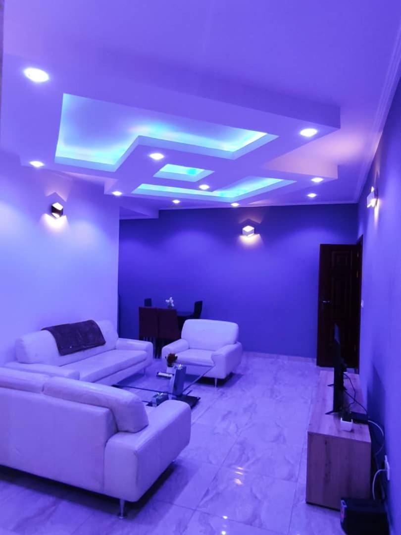 Hotel Appart B4U - Etoudi Yaoundé Exteriör bild