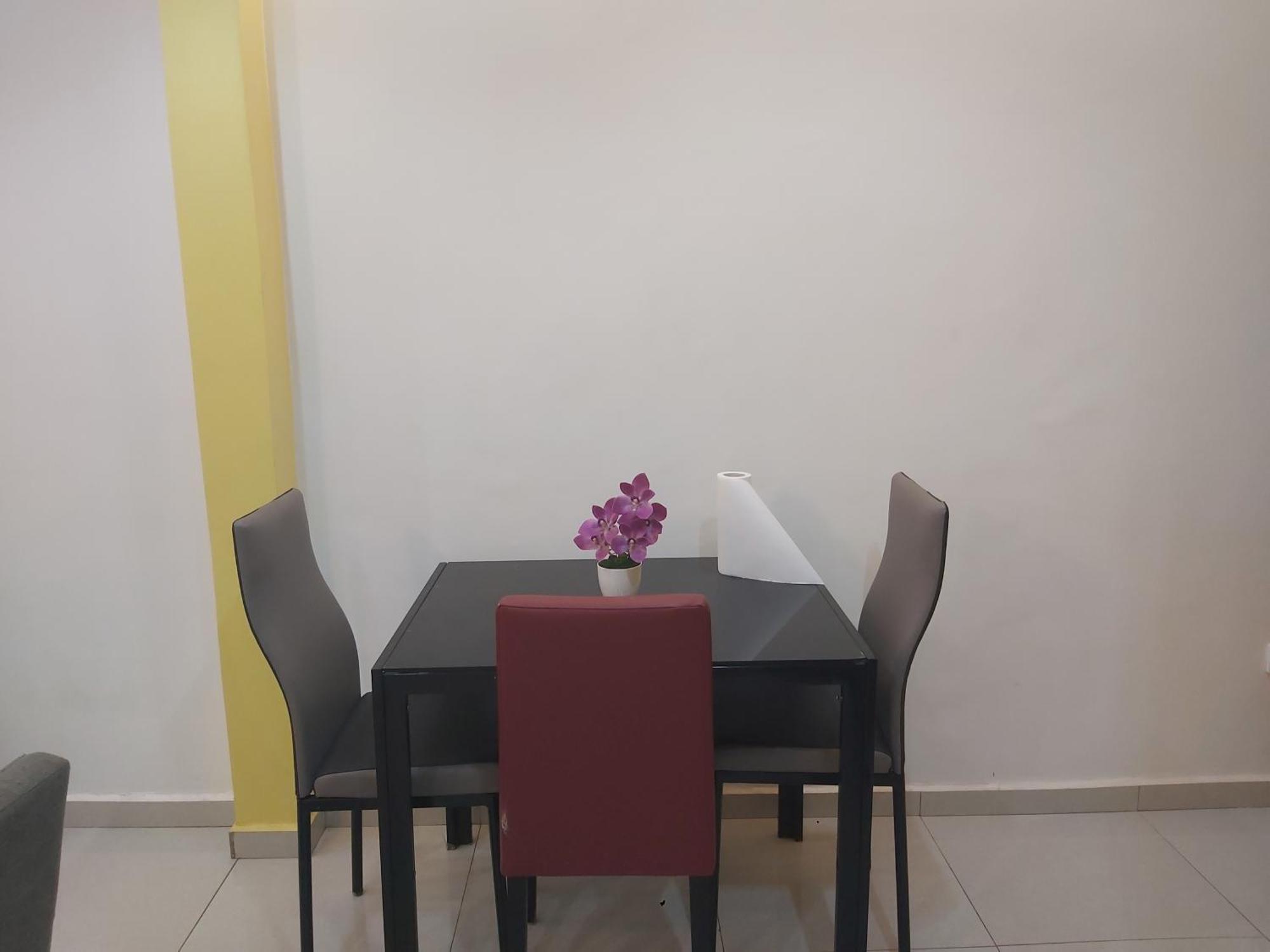 Hotel Appart B4U - Etoudi Yaoundé Exteriör bild