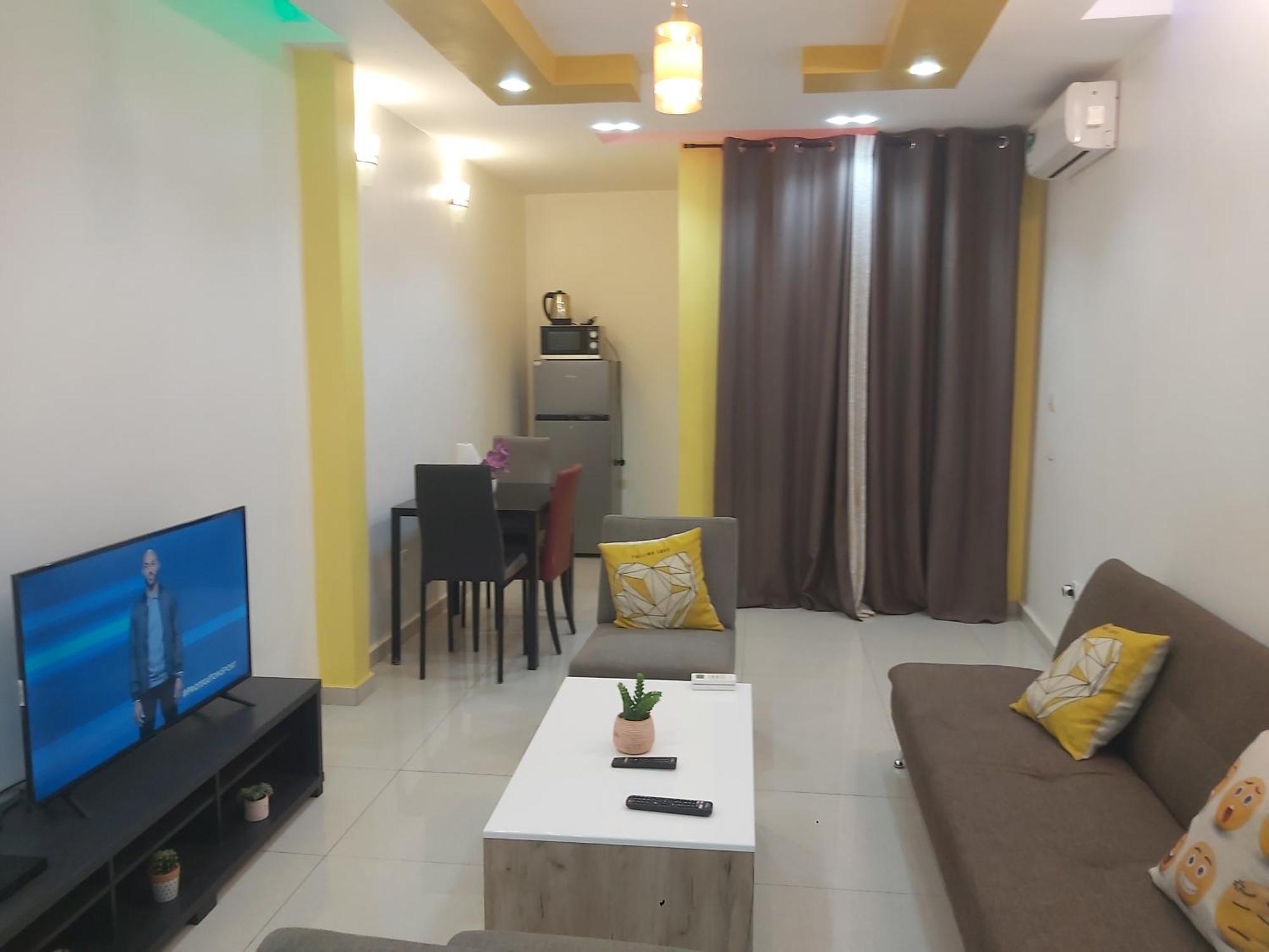 Hotel Appart B4U - Etoudi Yaoundé Exteriör bild