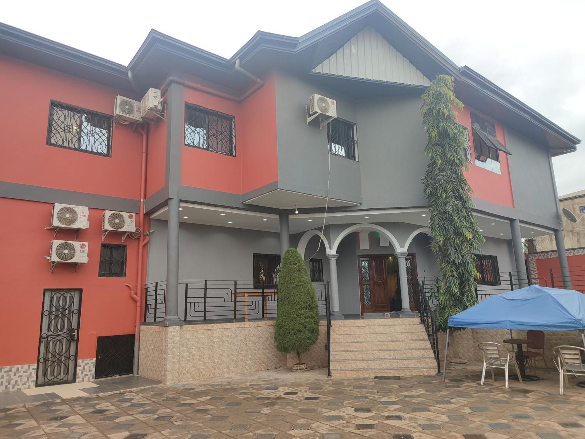 Hotel Appart B4U - Etoudi Yaoundé Exteriör bild